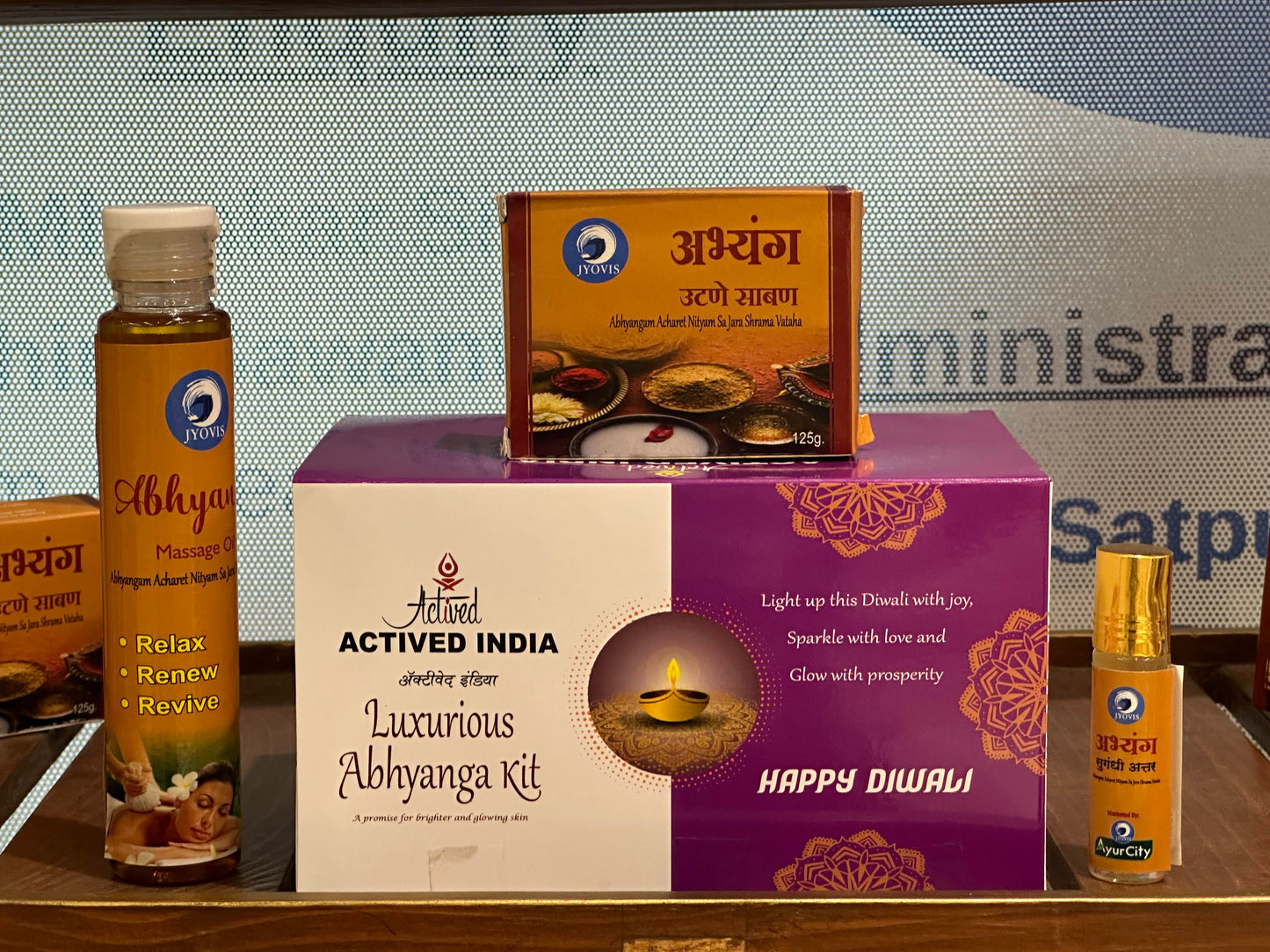 Jyovis Ubtan Special Diwali Kit | Ubtan Soap | Ubtan Powder | Diwali Aktar | Abhyang Oil